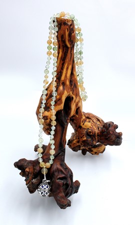 Zeige Details für Mala "Angels Joy" Bild von Mala "Angels Joy"